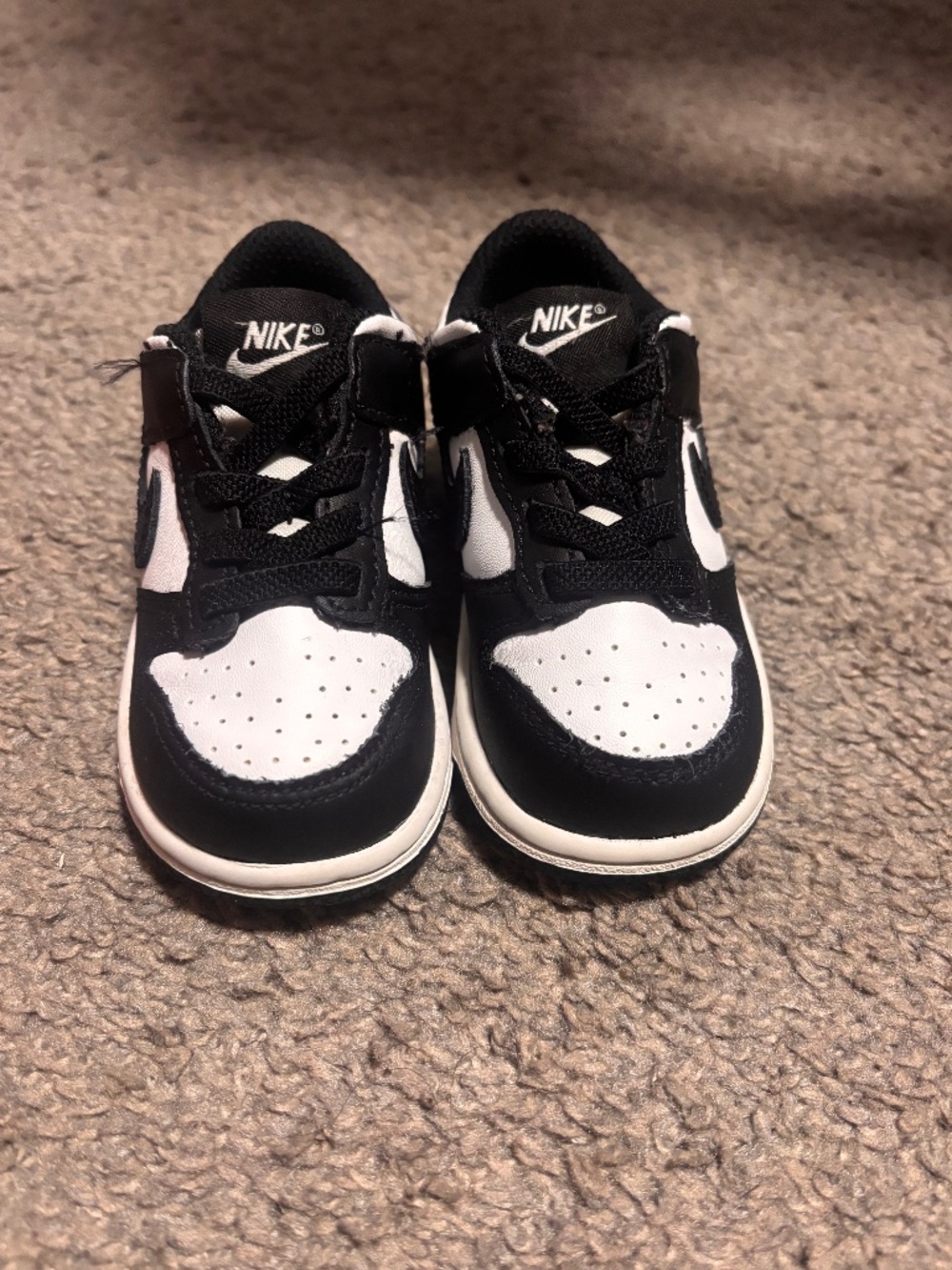 Nike dunk low infant/toddler (pandas) 5c